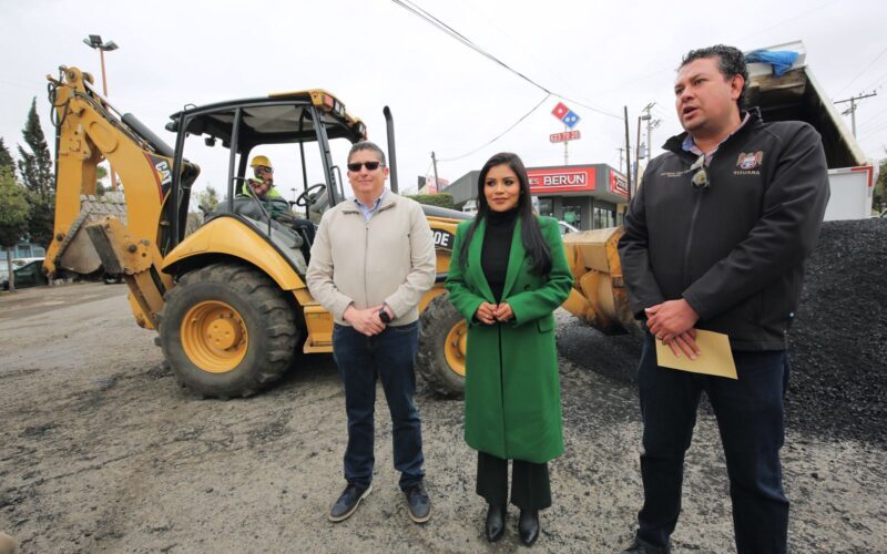 Continúa Gobierno de Montserrat Caballero con bacheo simultáneo en las