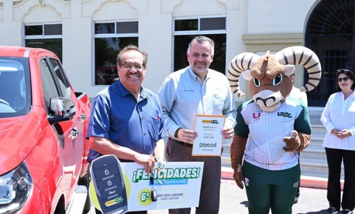 Entrega_de_Premios_94_Sorteo_Magno_UABC03