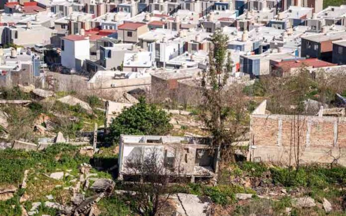Derrumbe en Lomas del Rubí