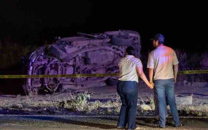 Accidente vehicular en bulevar 2000
