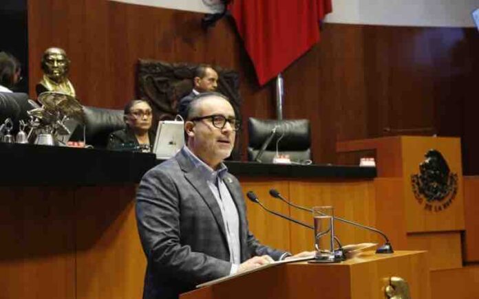 Senador Max García