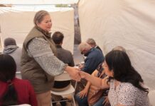 Reunión con líderes vecinales de la diputada Eva Moreno en Ensenada