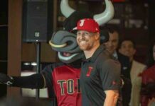 Justin Turner se une a Los Toros de Tijuana