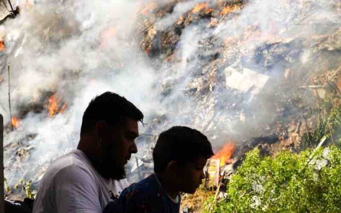 Incendio en colonia Del Río Parte Baja