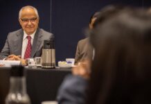 Asiste Alfredo Álvarez a reunión del Grupo Político Tijuana
