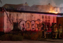 Incendio consume casa móvil abandonada en la Tercera Etapa del Río Tijuana