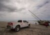 Barco de estadounidense queda atrapado en la costa de Tijuana