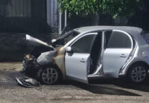 Queman auto de periodista; investigan posible intimidación