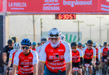 Mil ciclistas participan en el Desafío Ensenada by La Vuelta 2026